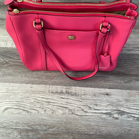 Coach Handbags - Coach Pink and Gold Shoulder Bag with Detachable Strap